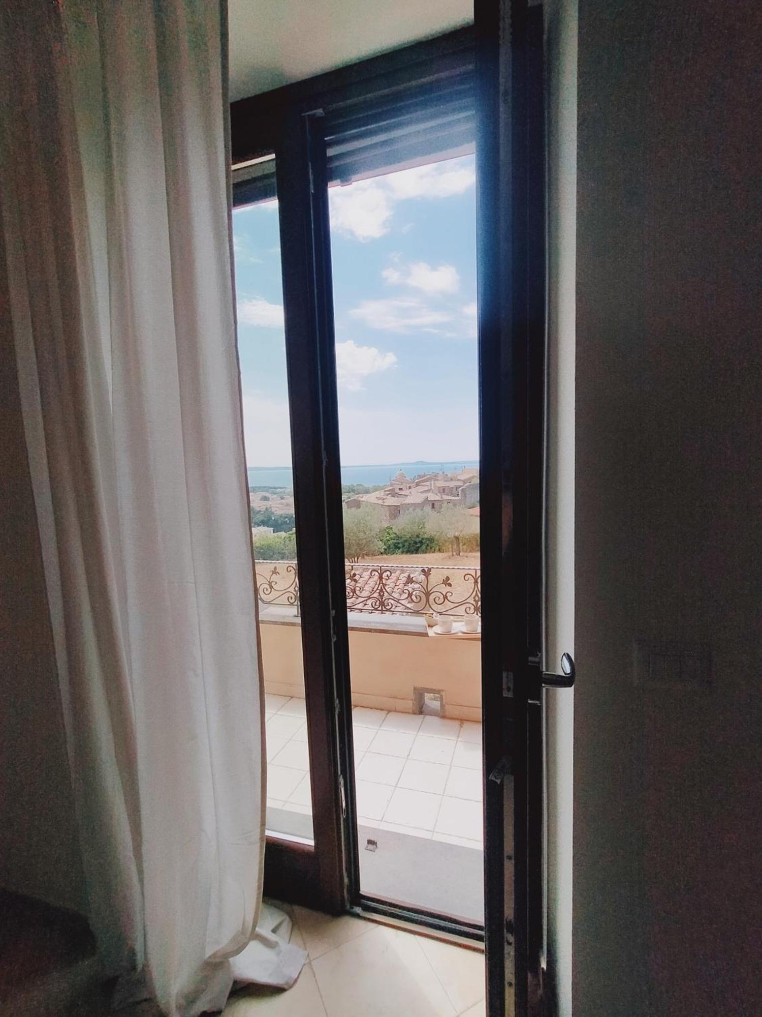 Bolsena Cento20 - Rooms & Relax Exterior foto